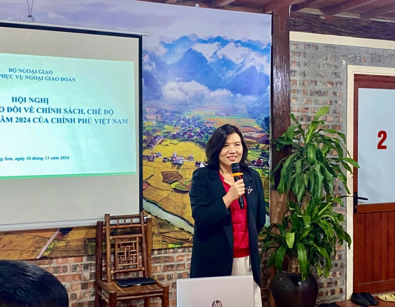 Cục Phục vụ Ngoại giao đoàn đồng hành cùng người lao động Việt Nam Cục Phục vụ Ngoại giao đoàn đồng hành cùng người lao động Việt Nam