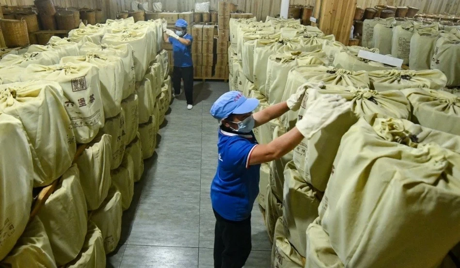 Chủ tịch Tập Cận Bình nói với Biden rằng ông "sẵn sàng làm việc" với Trump, nhưng cảnh báo về sự tách rời giữa Hoa Kỳ và Trung Quốc Chủ tịch Tập Cận Bình nói với Biden rằng ông "sẵn sàng làm việc" với Trump, nhưng cảnh báo về sự tách rời giữa Hoa Kỳ và Trung Quốc