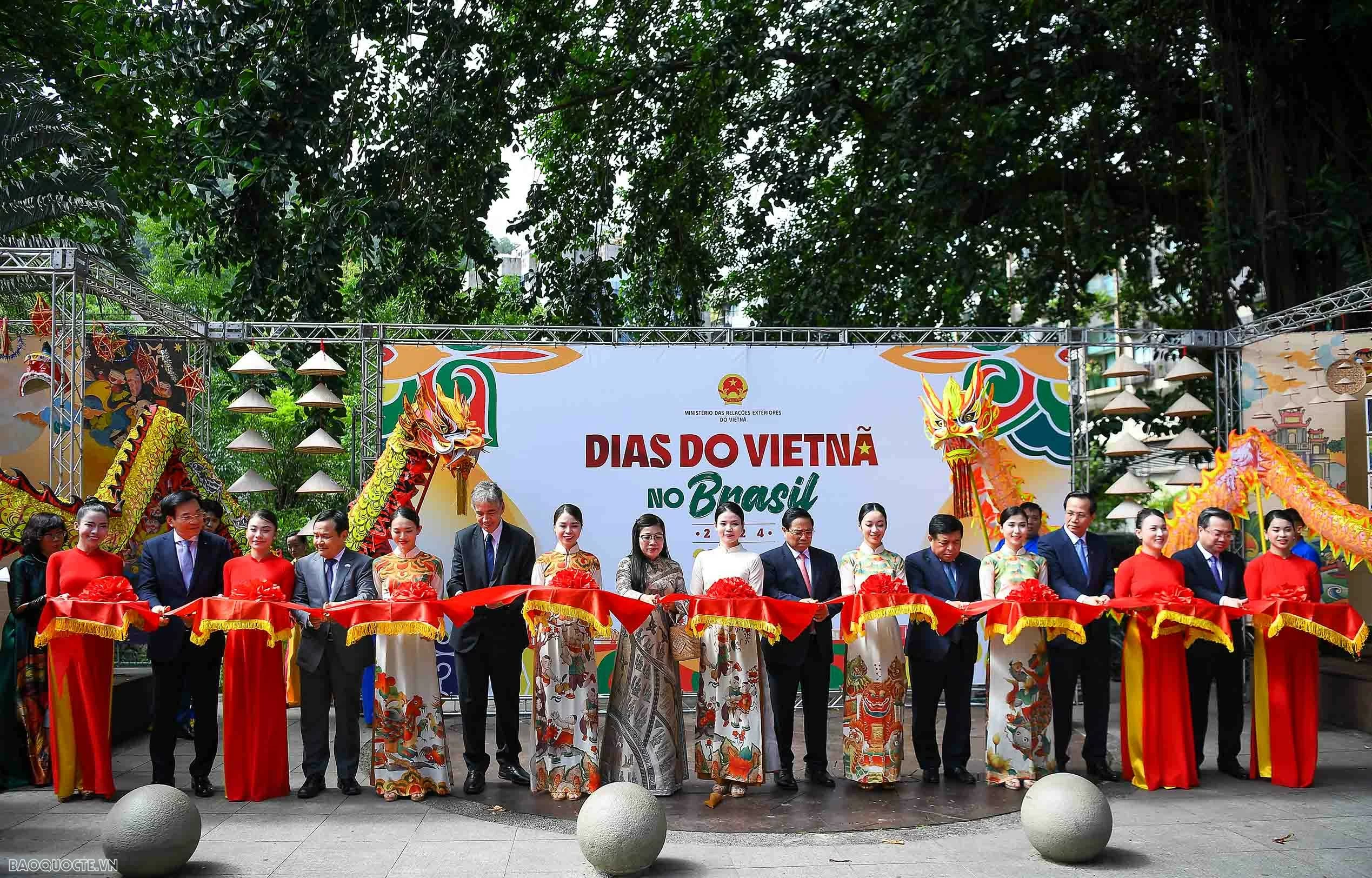 Đại sứ Bùi Văn Nghị: Hội nghị Thượng đỉnh BRICS Đại sứ Bùi Văn Nghị: Hội nghị Thượng đỉnh BRICS