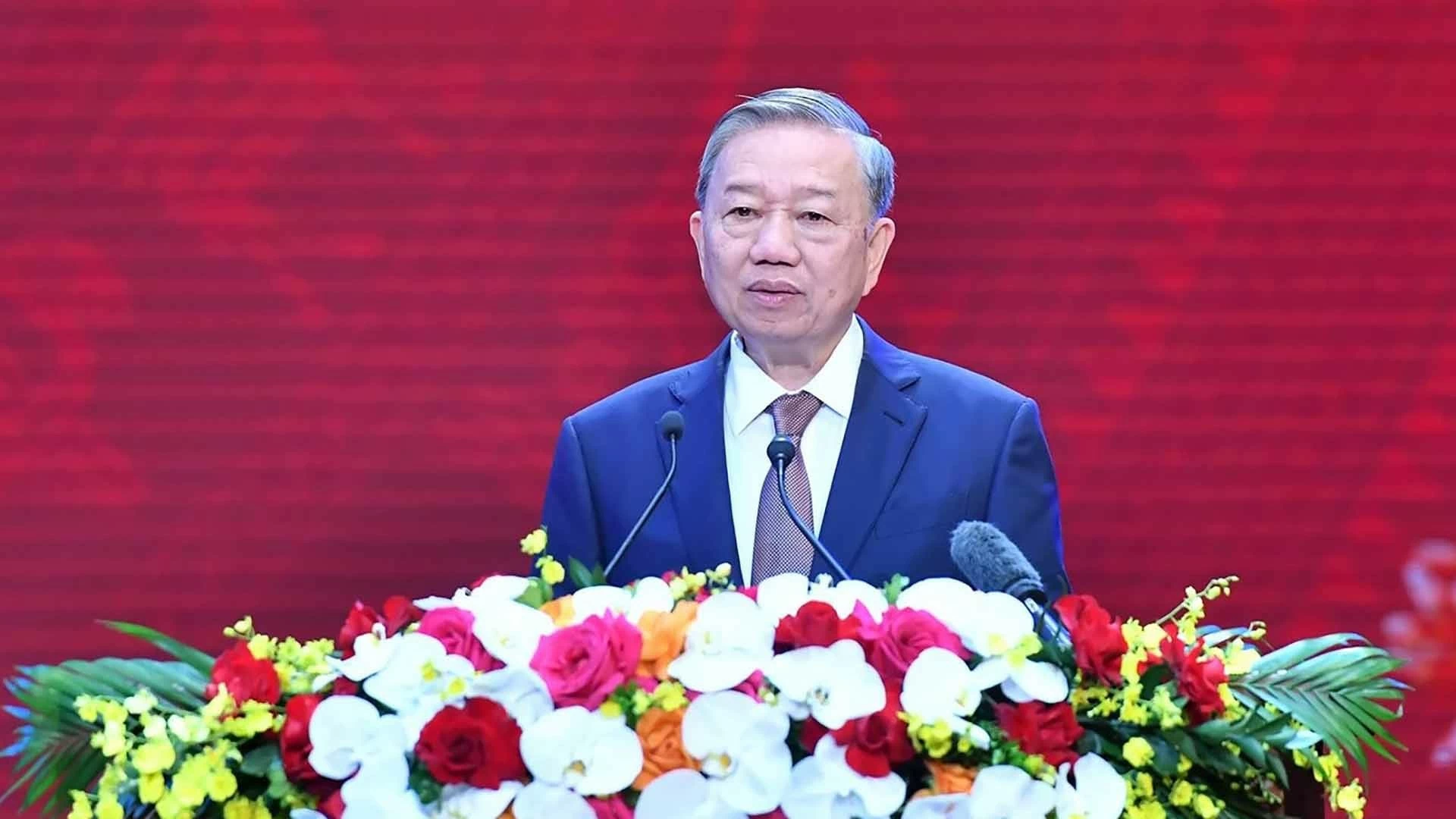 Toàn văn phát biểu của Tổng bí thư Tô Lâm tại buổi gặp mặt đại diện nhà giáo, cán bộ quản lý giáo dục Toàn văn phát biểu của Tổng bí thư Tô Lâm tại buổi gặp mặt đại diện nhà giáo, cán bộ quản lý giáo dục