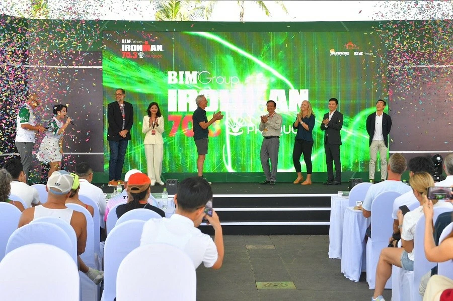 Gần 1.500 vận động viên tham gia sự kiện thể thao 3 môn phối hợp IRONMAN 70.3 Gần 1.500 vận động viên tham gia sự kiện thể thao 3 môn phối hợp BIM Group IRONMAN 70.3 Phú Quốc