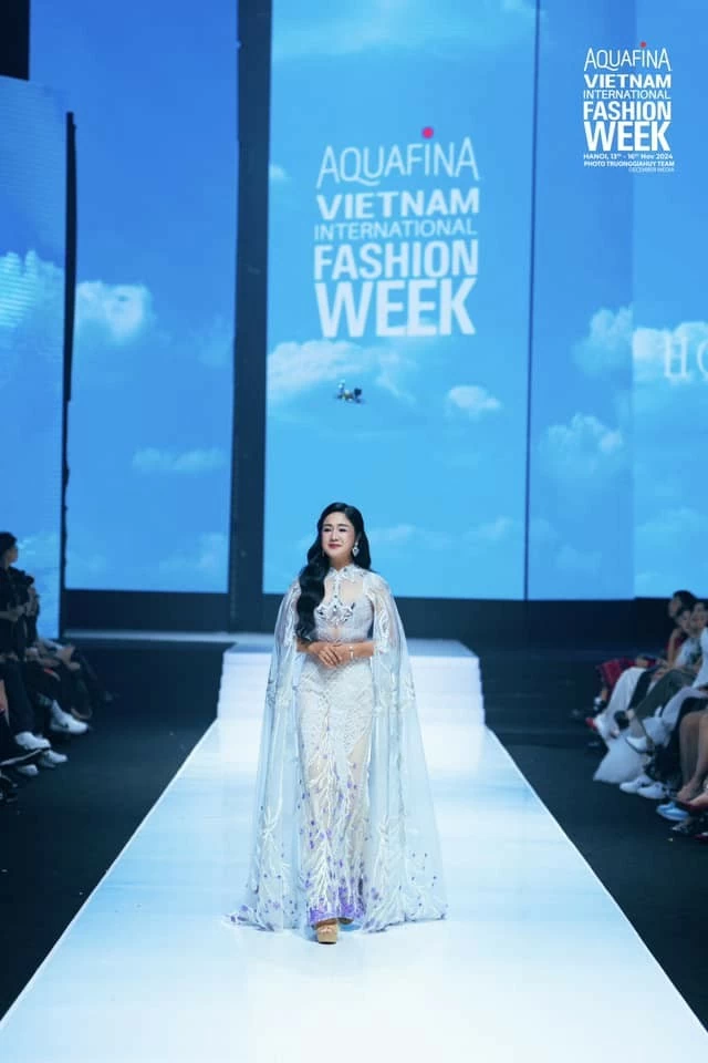 NSND Thu Hà NSND Thu Hà