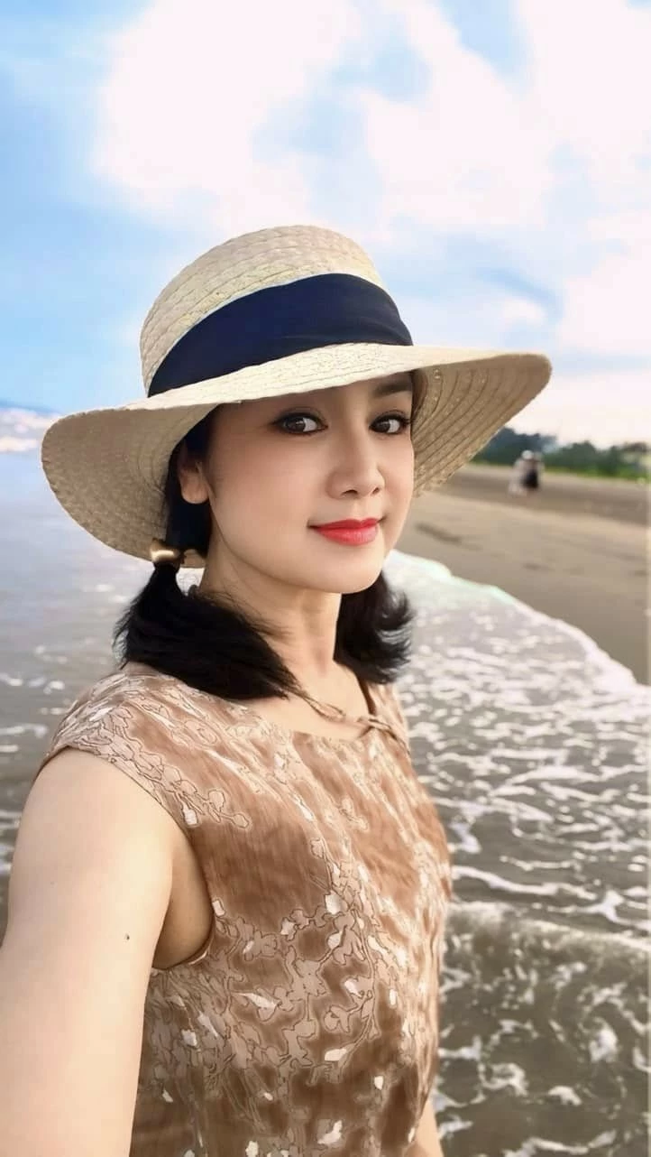 NSND Thu Hà NSND Thu Hà