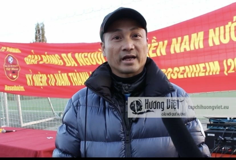 Giải bóng đá kết nối cộng đồng người Việt tại miền Nam nước Đức Giải bóng đá kết nối cộng đồng người Việt tại miền Nam nước Đức