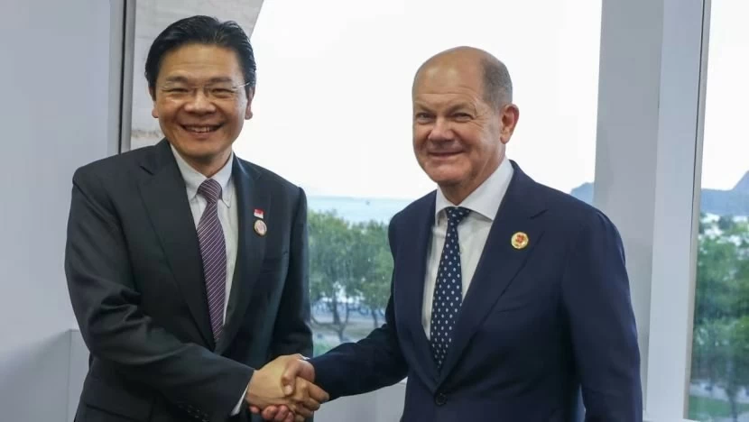 Thủ tướng Singapore Lawrence Wong (trái) gặp người đồng cấp Đức Olaf Scholz bên lề Hội nghị thượng đỉnh G20 tại Brazil ngày 18/11.(Nguồn: MDDI) Thủ tướng Singapore Lawrence Wong (trái) gặp người đồng cấp Đức Olaf Scholz bên lề Hội nghị thượng đỉnh G20 tại Brazil ngày 18/11.(Nguồn: MDDI)