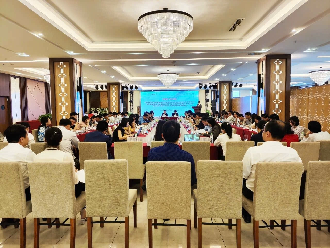Hội nghị cũng là cơ hội giúp Cơ quan chủ trì soạn thảo có thêm thông tin để chuẩn bị kỹ hơn cho Phiên bảo vệ Báo cáo quốc gia ICCPR lần thứ 4 của Việt Nam trong năm 2025. (Nguồn: BTC) Hội nghị cũng là cơ hội giúp Cơ quan chủ trì soạn thảo có thêm thông tin để chuẩn bị kỹ hơn cho Phiên bảo vệ Báo cáo quốc gia ICCPR lần thứ 4 của Việt Nam trong năm 2025. (Nguồn: BTC)