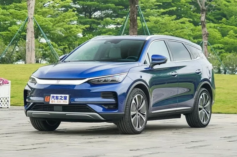 BYD Tang EV được nhập khẩu nguyên chiếc từ Trung Quốc BYD Tang EV được nhập khẩu nguyên chiếc từ Trung Quốc
