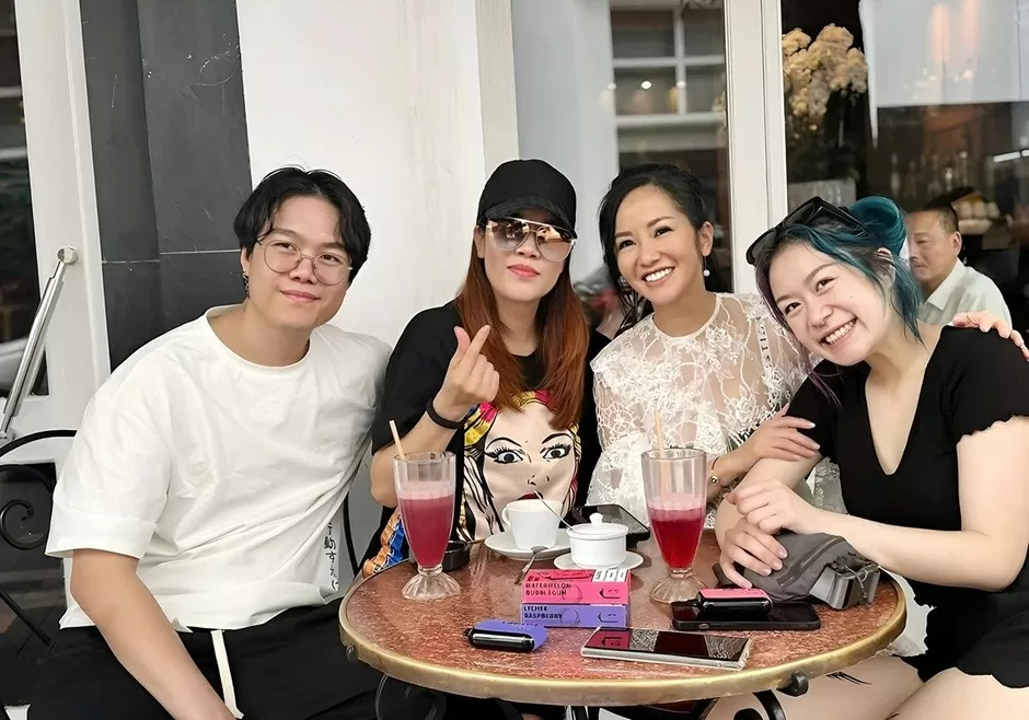 Sao Việt Sao Việt