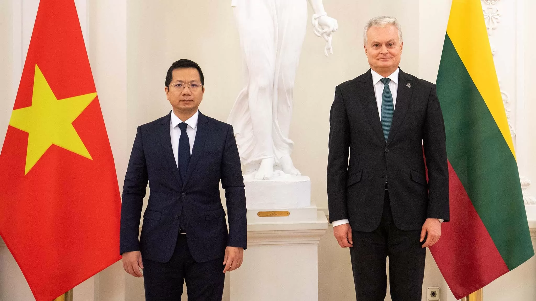 Đại sứ Hà Hoàng Hải: Chuyến thăm của Tổng thống Lithuania Đại sứ Hà Hoàng Hải: Chuyến thăm của Tổng thống Lithuania