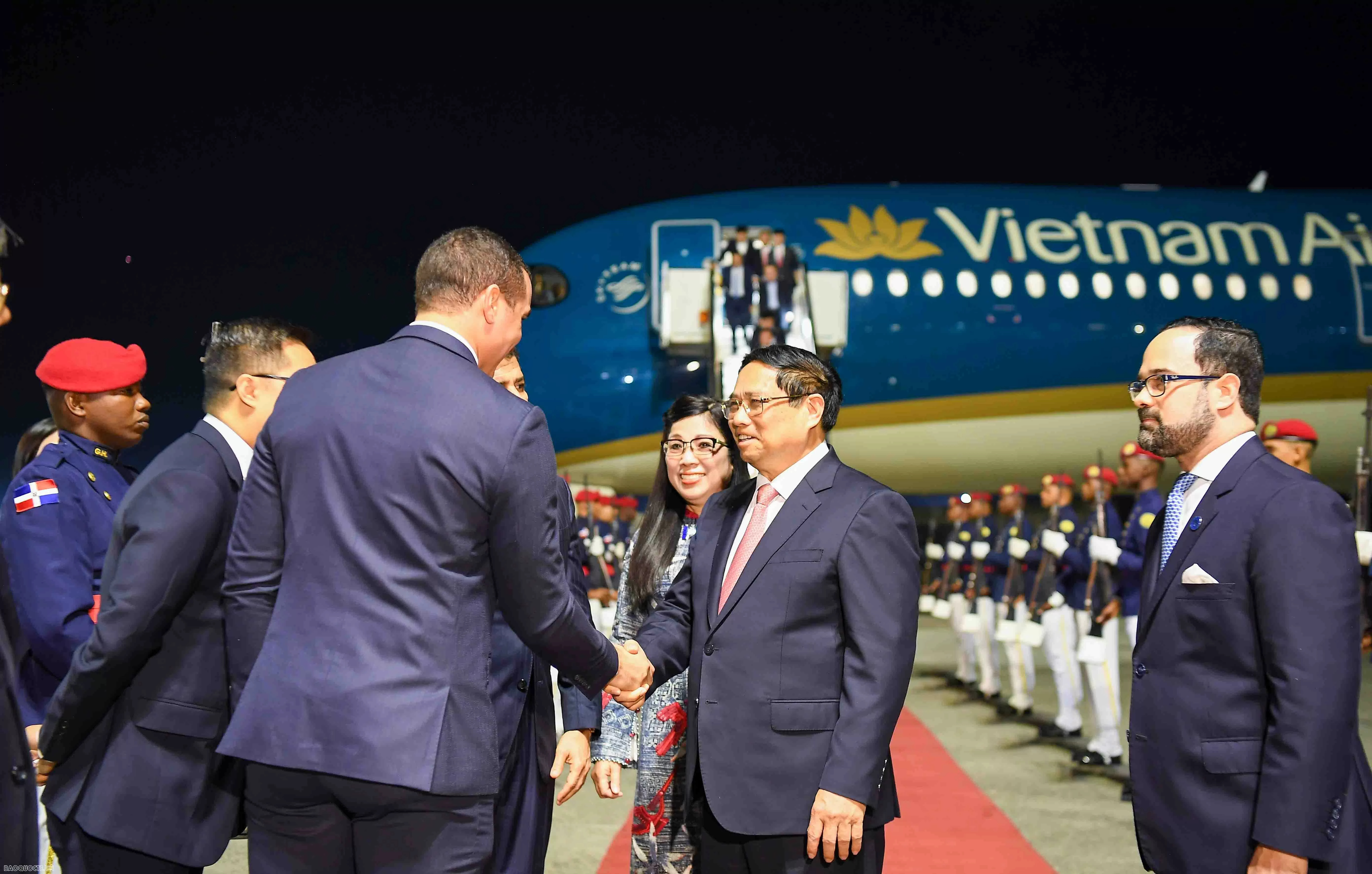 Thủ tướng Phạm Minh Chính và Phu nhân đến Santo Domingo, bắt đầu thăm chính thức Cộng hoà Dominica Thủ tướng Phạm Minh Chính và Phu nhân đến Santo Domingo, bắt đầu thăm chính thức Cộng hoà Dominica