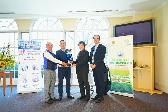 Giải golf lan tỏa yêu thương trong cộng đồng người Việt tại Nhật Bản Giải golf lan tỏa yêu thương trong cộng đồng người Việt tại Nhật Bản