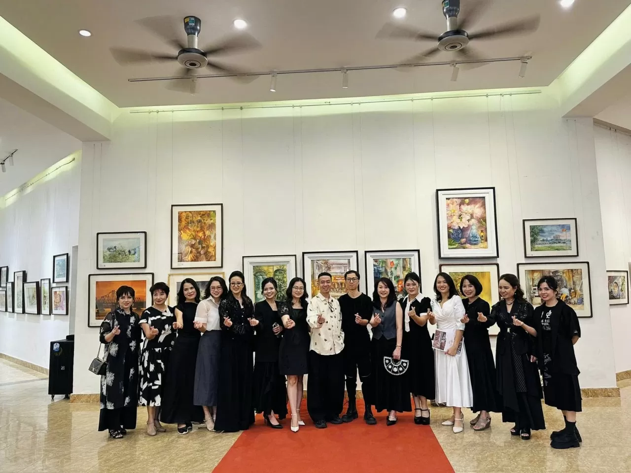 18 họa sĩ không chuyên tôn vinh nét đẹp Hà Nội 18 họa sĩ không chuyên tôn vinh nét đẹp Hà Nội