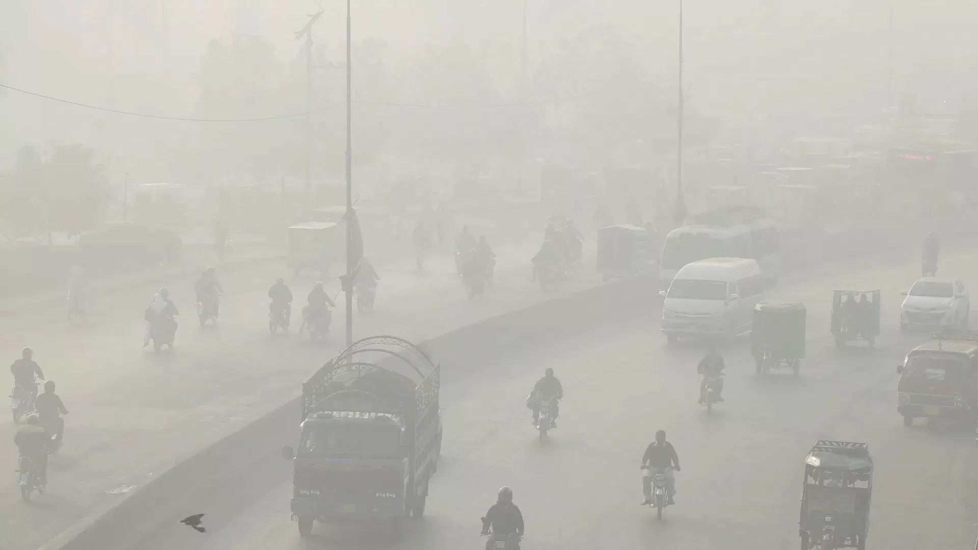 Tình trạng ô nhiễm không khí trầm trọng tại tỉnh Punjab ở Pakistan trong những tháng gần đây. (Nguồn: Reuters) Tình trạng ô nhiễm không khí trầm trọng tại tỉnh Punjab ở Pakistan trong những tháng gần đây. (Nguồn: Reuters)