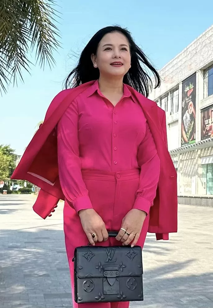 Sao Việt Sao Việt
