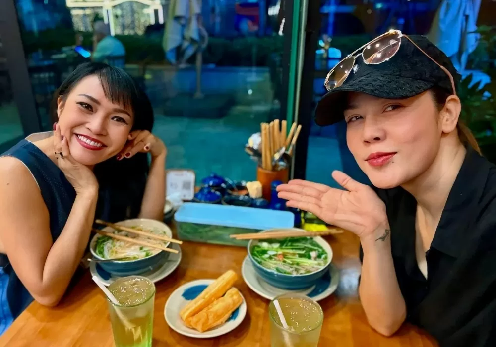Sao Việt Sao Việt