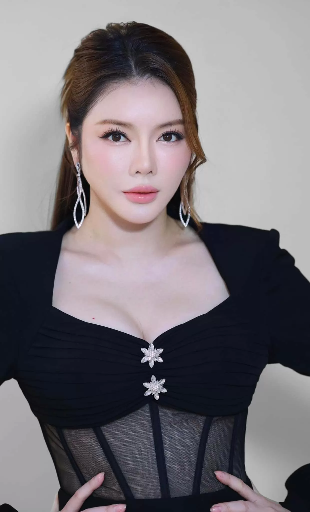 Sao Việt Sao Việt