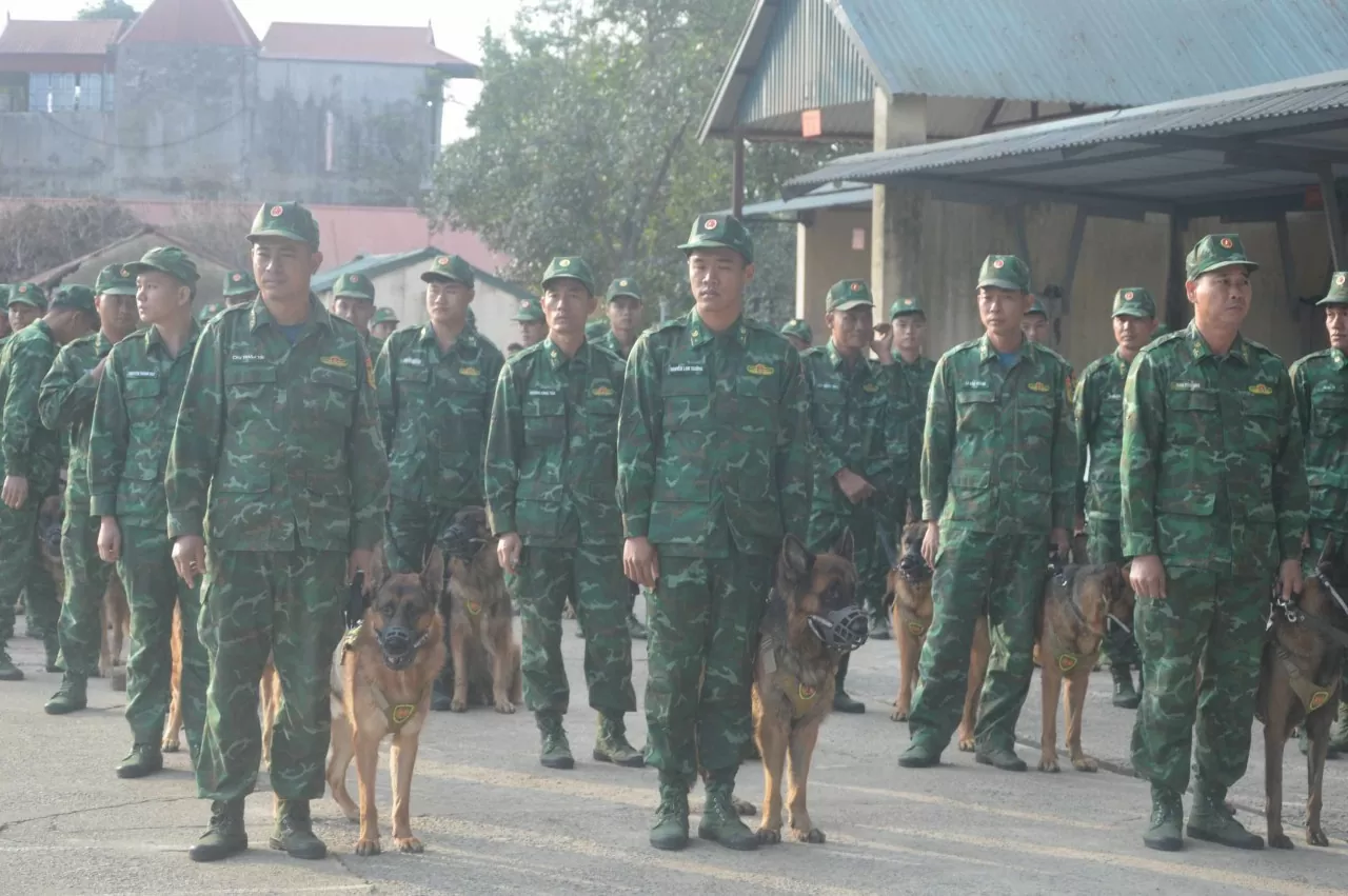 Những 'chiến sĩ đặc biệt' tại Triển lãm quốc phòng quốc tế Việt Nam 2024