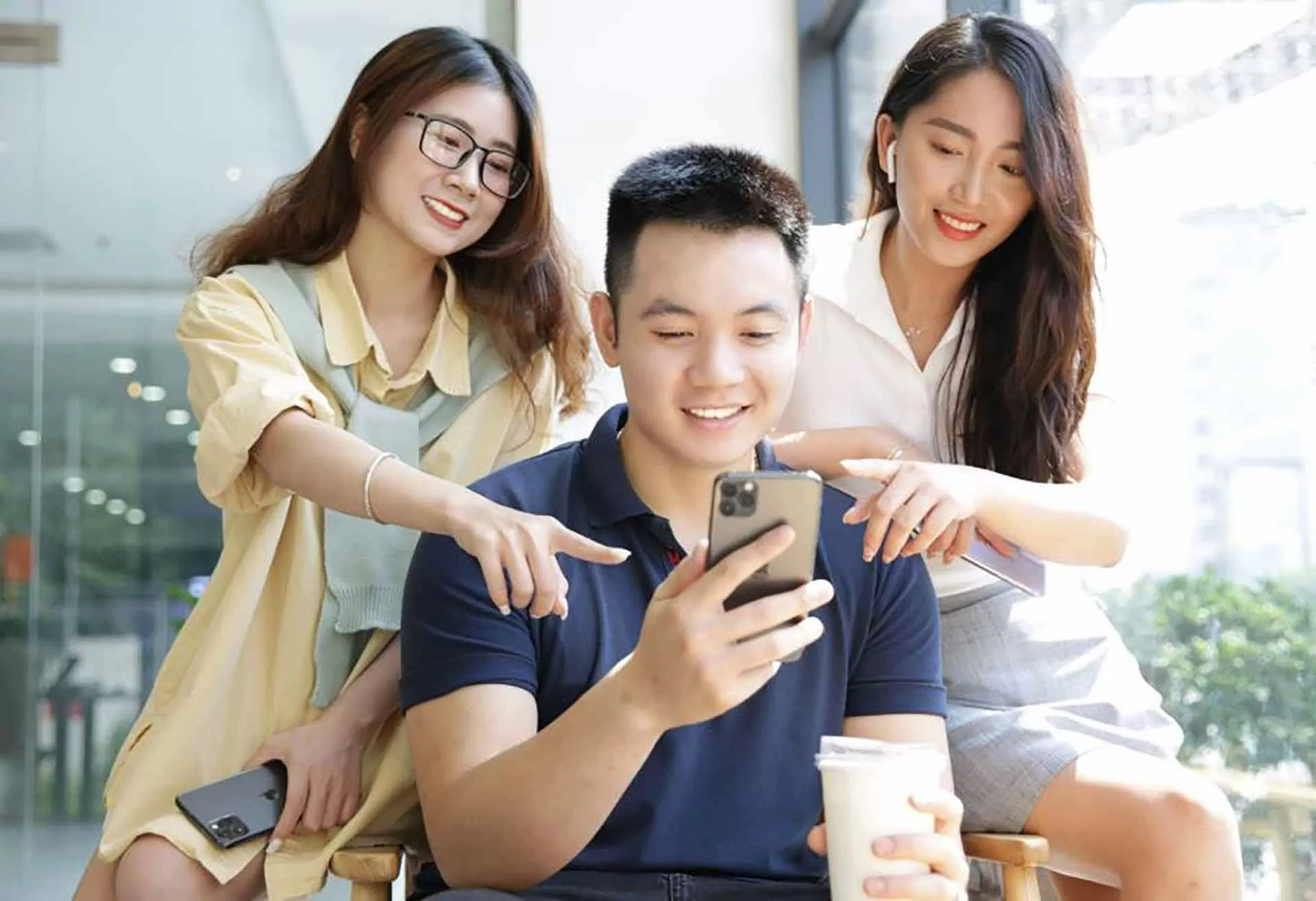 Cơ hội nhận iPhone 16 và nhiều phần quà hấp dẫn khi mở Tài khoản Plus trên Agribank Plus Cơ hội nhận iPhone 16 và nhiều phần quà hấp dẫn khi mở Tài khoản Plus trên Agribank Plus