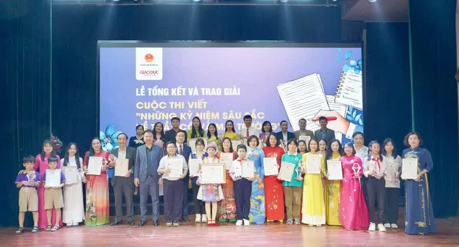 Lan tỏa những câu chuyện đẹp của người thầy với học trò Lan tỏa những câu chuyện đẹp của người thầy với học trò
