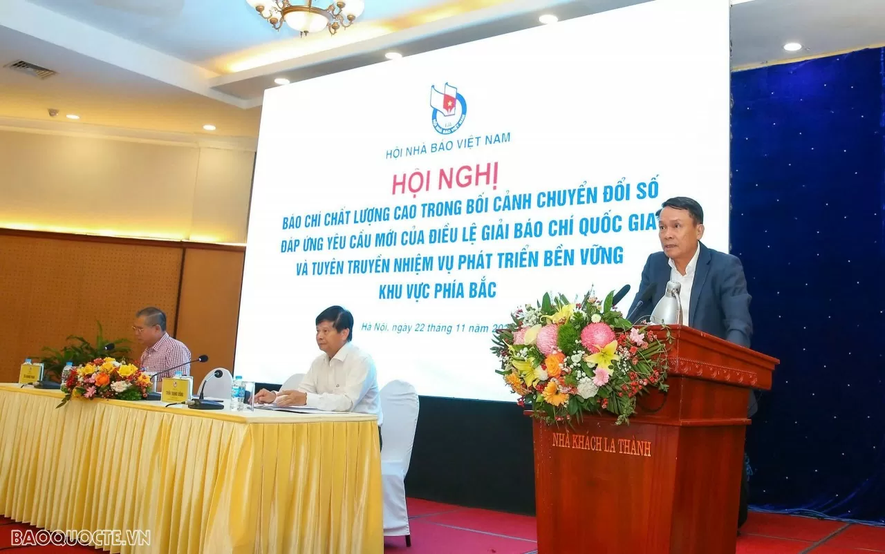 Phát triển báo chí chất lượng cao trong bối cảnh chuyển đổi số Phát triển báo chí chất lượng cao trong bối cảnh chuyển đổi số