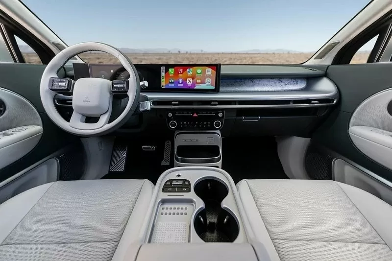 Cận cảnh xe điện Hyundai Ioniq 9 vừa ra mắt, tầm vận hành tối đa 620 km/sạc Cận cảnh xe điện Hyundai Ioniq 9 vừa ra mắt, tầm vận hành tối đa 620 km/sạc
