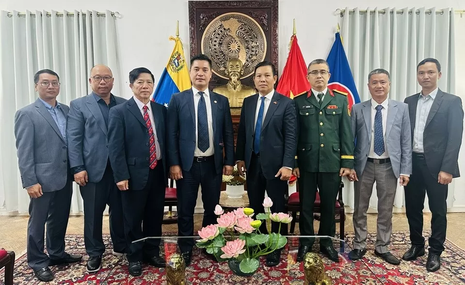 Tăng cường hợp tác giáo dục Việt Nam-Venezuela Tăng cường hợp tác giáo dục Việt Nam-Venezuela