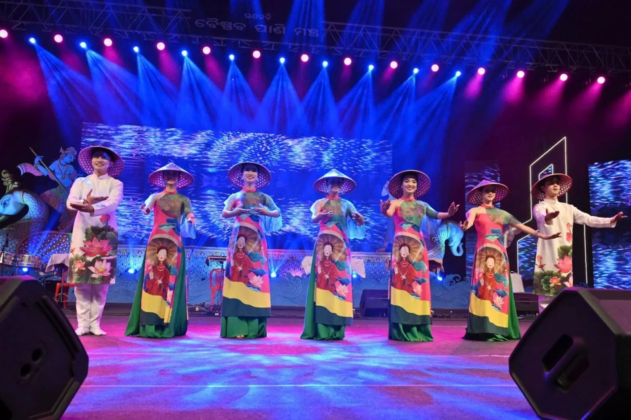 A Vietnamese cultural performance at the Bali Yatra Festival in Cuttack, Odisha, India. A Vietnamese cultural performance at the Bali Yatra Festival in Cuttack, Odisha, India.