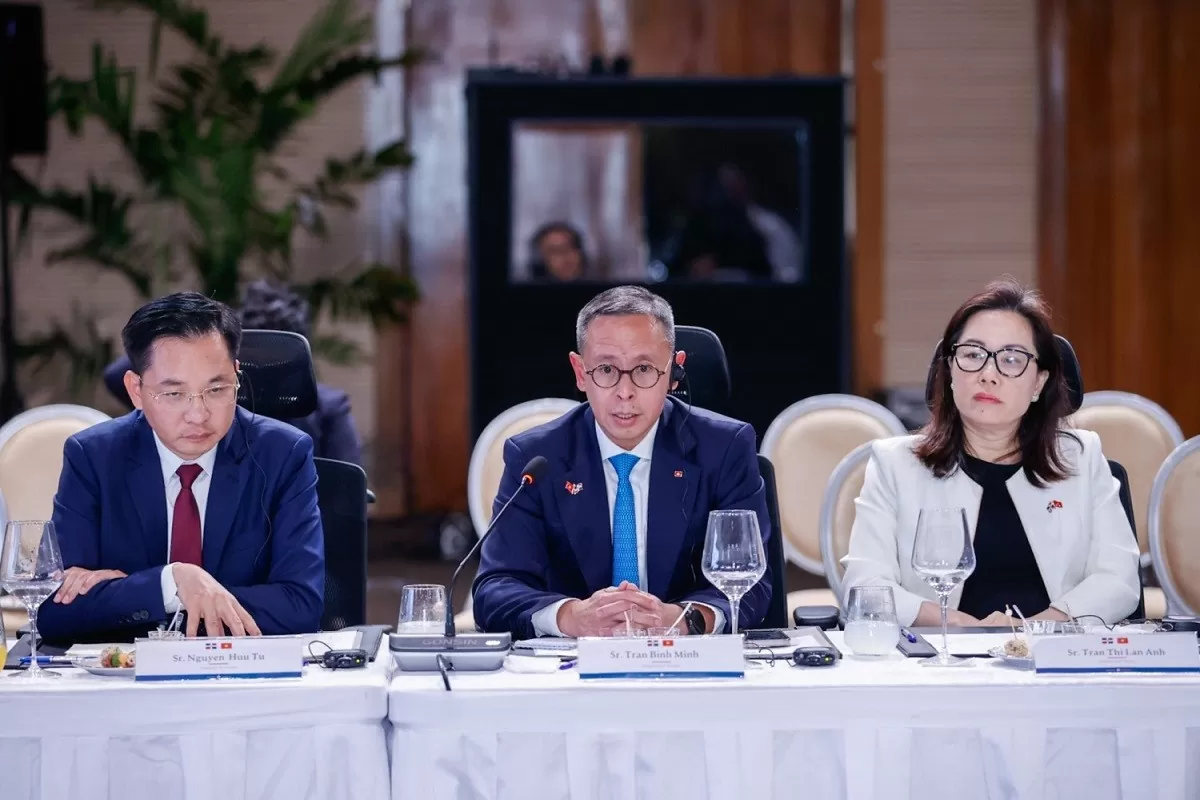 PetroVietnam đề xuất một số hướng hợp tác tiềm năng với các đối tác Dominica về năng lượng PetroVietnam đề xuất một số hướng hợp tác tiềm năng với các đối tác Dominica về năng lượng