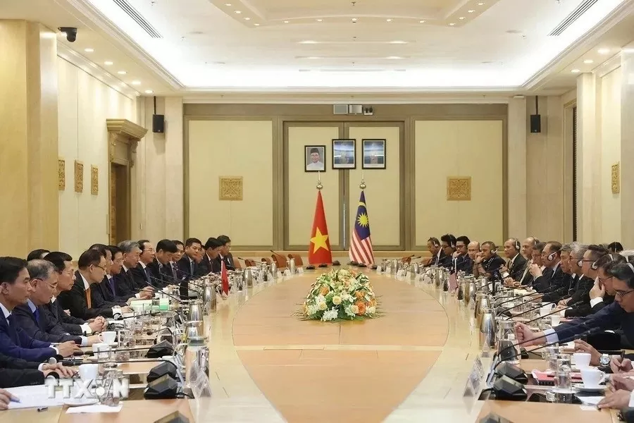 PetroVietnam bắt tay Petronas mở rộng hợp tác phát triển năng lượng tái tạo PetroVietnam bắt tay Petronas mở rộng hợp tác phát triển năng lượng tái tạo
