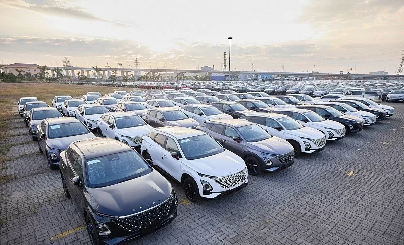 Lô xe Omoda C5 nhập khẩu từ Indonesia cập cảng Việt Nam. Lô xe Omoda C5 nhập khẩu từ Indonesia cập cảng Việt Nam.