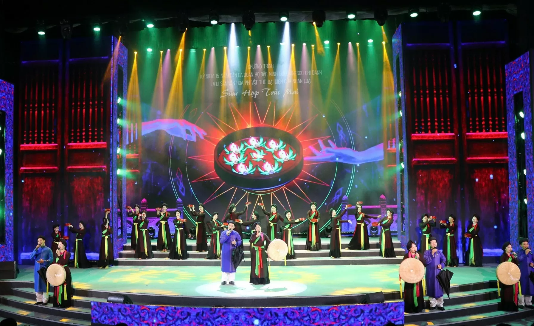 Dân ca Quan họ Bắc Ninh ngày càng 'danh thơm nức tiếng' và lan tỏa mạnh mẽ Dân ca Quan họ Bắc Ninh ngày càng 'danh thơm nức tiếng' và lan tỏa mạnh mẽ