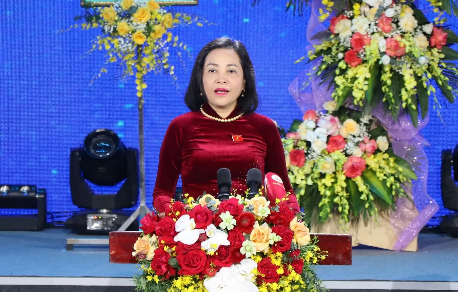Phó Chủ tịch Quốc hội Nguyễn Thị Thanh biểu dương và chúc mừng những thành tựu to lớn, toàn diện mà đảng bộ, chính quyền và nhân dân tỉnh Bắc Ninh Phó Chủ tịch Quốc hội Nguyễn Thị Thanh biểu dương và chúc mừng những thành tựu to lớn, toàn diện mà đảng bộ, chính quyền và nhân dân tỉnh Bắc Ninh