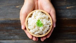 Người cao tuổi giảm ăn cơm trắng nhận lợi ít bất ngờ
