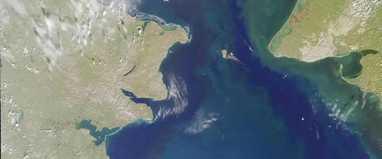 Các eo biển chiến lược: Từ điểm nghẽn trở thành cầu nối Các eo biển chiến lược: Từ điểm nghẽn trở thành cầu nối