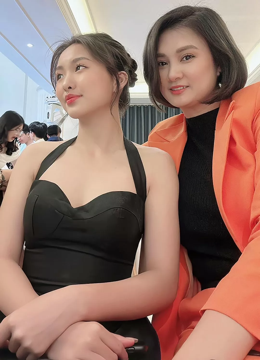 Cựu hoa khôi bóng chuyền Kim Huệ Cựu hoa khôi bóng chuyền Kim Huệ