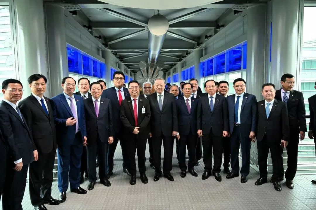 Lãnh đạo PetroVietnam tháp tùng Tổng Bí thư Tô Lâm thăm và làm việc với Tập đoàn Petronas Lãnh đạo PetroVietnam tháp tùng Tổng Bí thư Tô Lâm thăm và làm việc với Tập đoàn Petronas