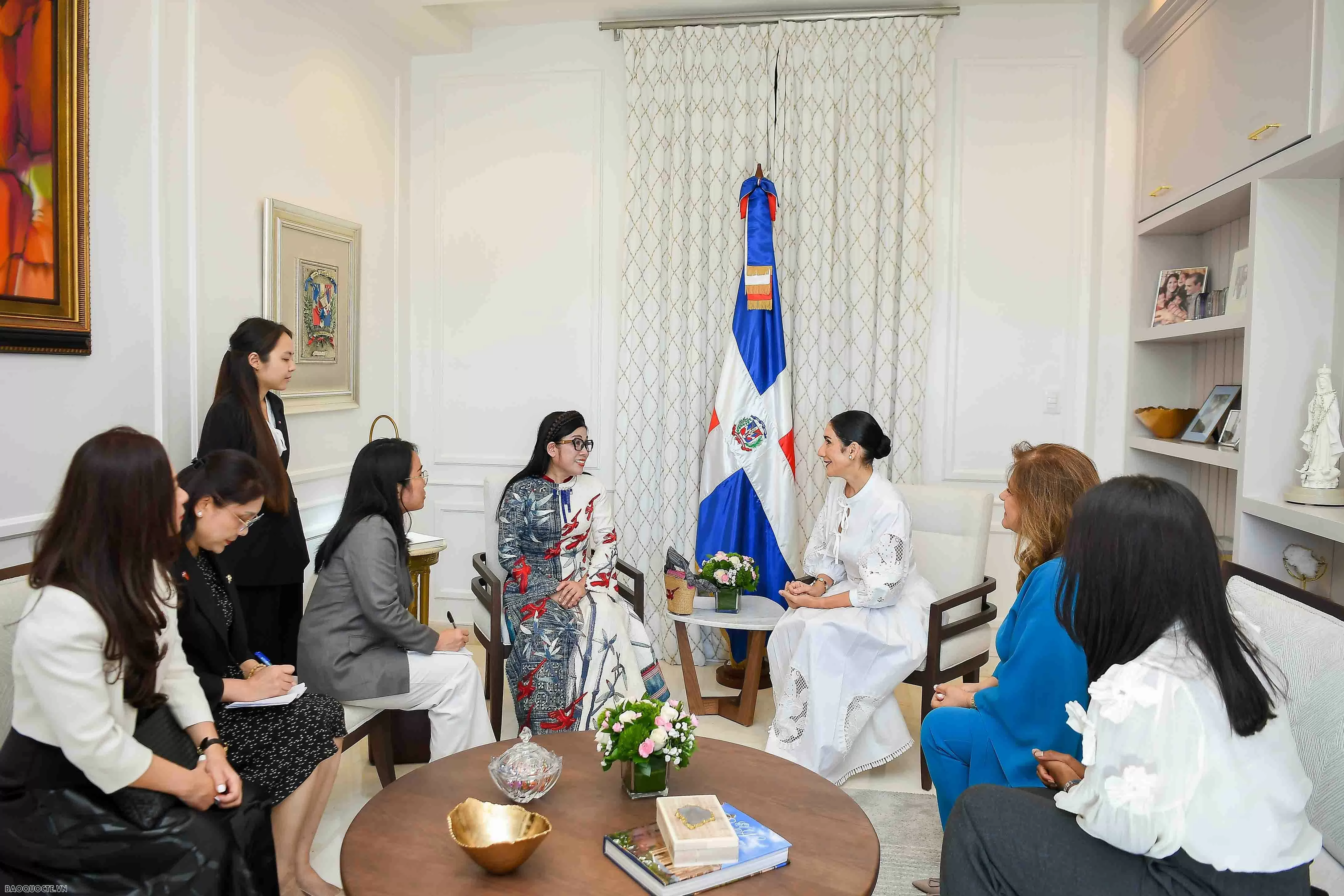 Phu nhân Thủ tướng Phạm Minh Chính tìm hiểu văn hoá ‘xứ sở Samba’ và quốc đảo Vùng Caribe Phu nhân Thủ tướng Phạm Minh Chính tìm hiểu văn hoá ‘xứ sở Samba’ và quốc đảo Vùng Caribe