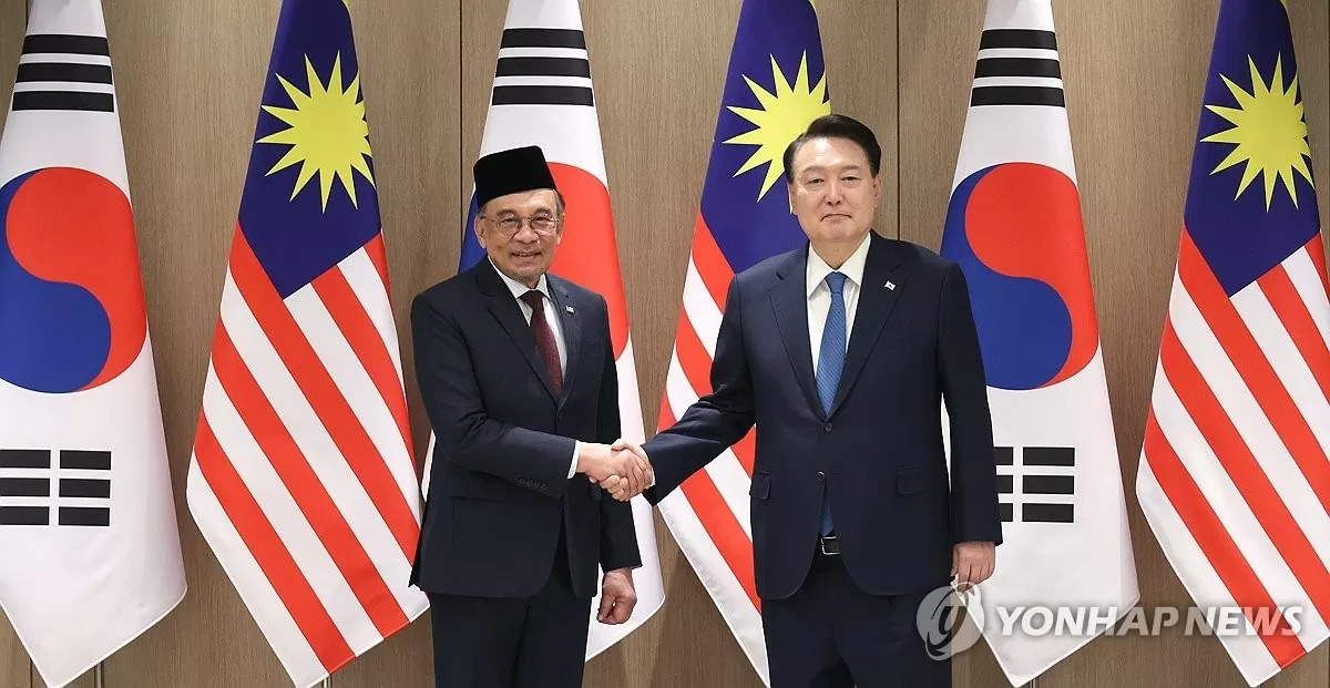 Thủ tướng Malaysia công du Hàn Quốc: Cùng xây dựng quan hệ Đối tác chiến lược, hợp tác quốc phòng là biểu tượng của lòng tin Thủ tướng Malaysia công du Hàn Quốc: Cùng xây dựng quan hệ Đối tác chiến lược, hợp tác quốc phòng là biểu tượng của lòng tin