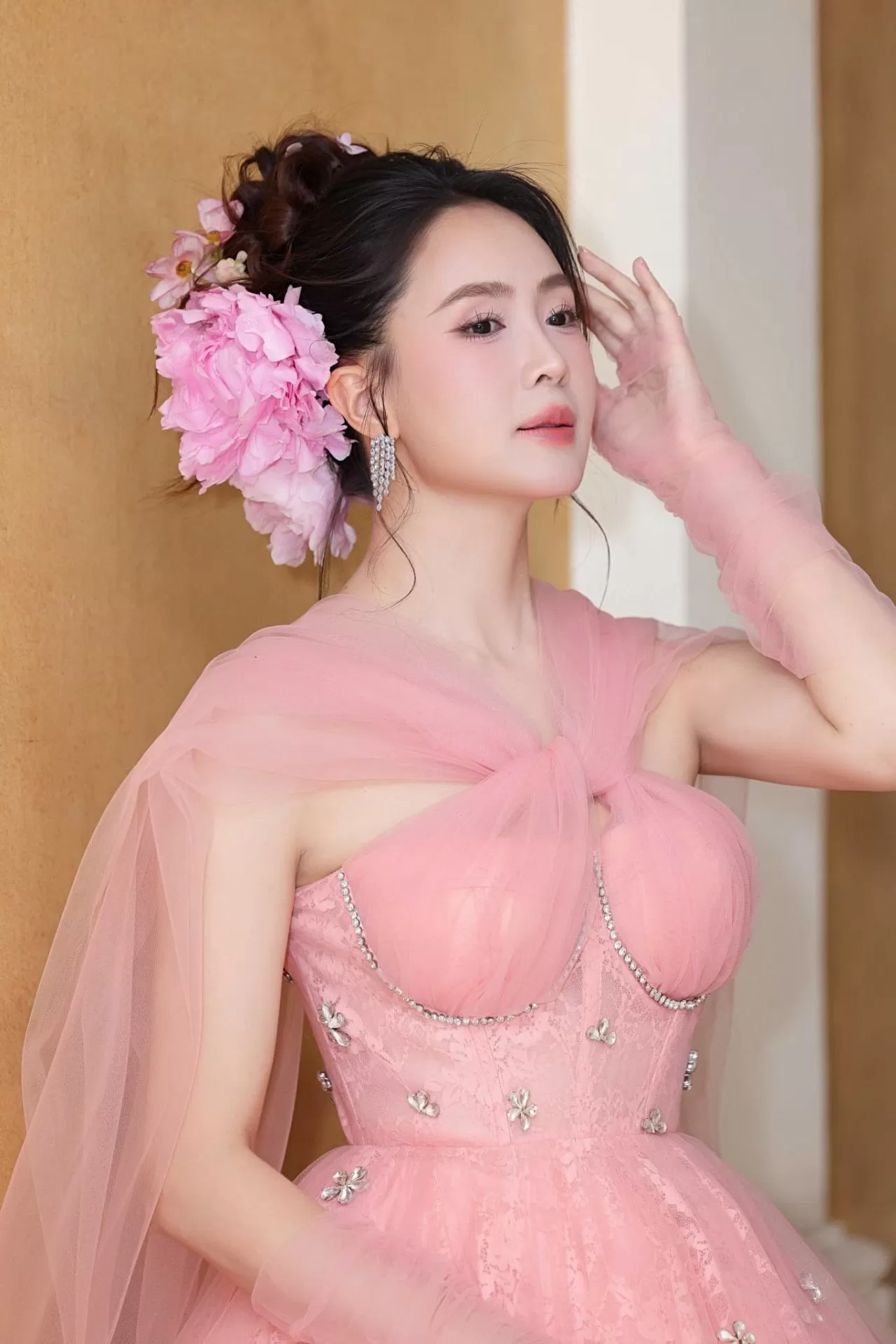 Hồng Diễm đẹp rạng ngời Hồng Diễm đẹp rạng ngời