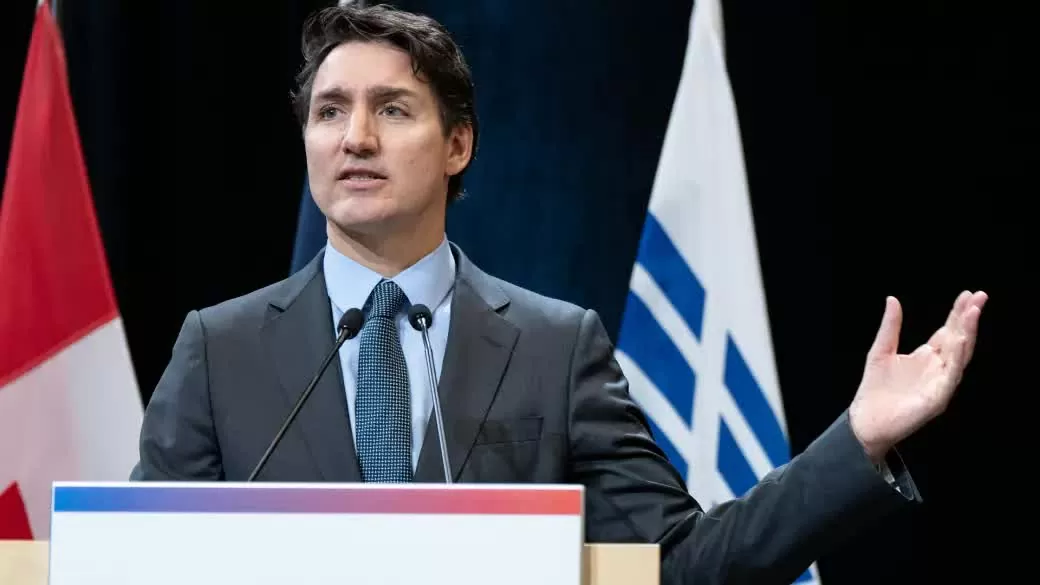Canada quyết tâm 'cán đích' mục tiêu chi 2% quốc phòng của NATO Canada quyết tâm 'cán đích' mục tiêu chi 2% quốc phòng của NATO