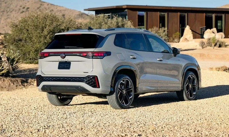 Cận cảnh Volkswagen Tiguan 2025 ra mắt tại thị trường Mỹ Cận cảnh Volkswagen Tiguan 2025 ra mắt tại thị trường Mỹ