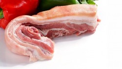 Giá heo hơi hôm nay 4/1: Đầu tuần điều chỉnh trái chiều, giữa tuần chững giá, giao dịch trong khoảng 62.000 - 69.000 đồng/kg