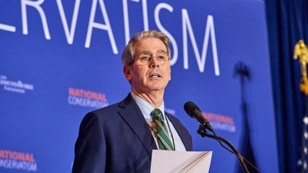 Thị trường phản ứng thế nào với lựa chọn Bộ trưởng Tài chính của Tổng thống đắc cử Donald Trump?