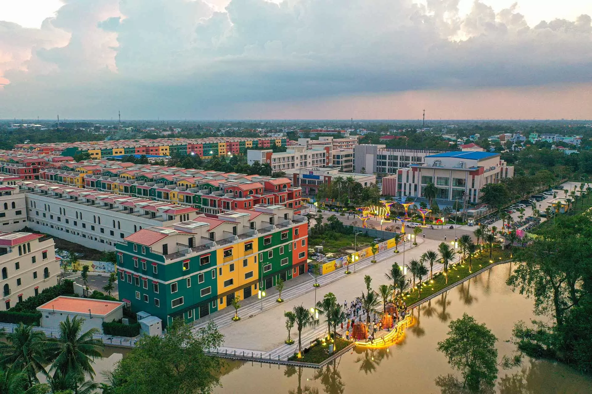 Dự án sẽ mang đến không gian sống xanh, trong lành và thư thái. Dự án sẽ mang đến không gian sống xanh, trong lành và thư thái.