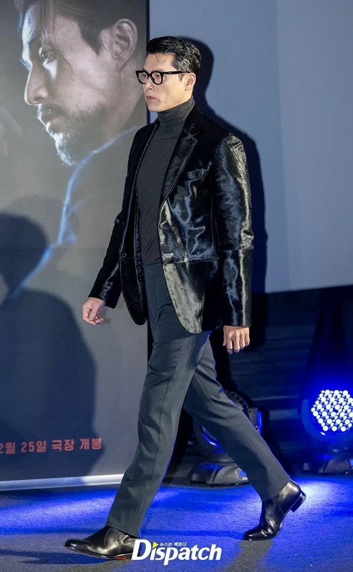 Hyun Bin ngoại hình nổi bật dự họp báo ra mắt phim 'Cáp Nhĩ Tân' Hyun Bin ngoại hình nổi bật dự họp báo ra mắt phim 'Cáp Nhĩ Tân'