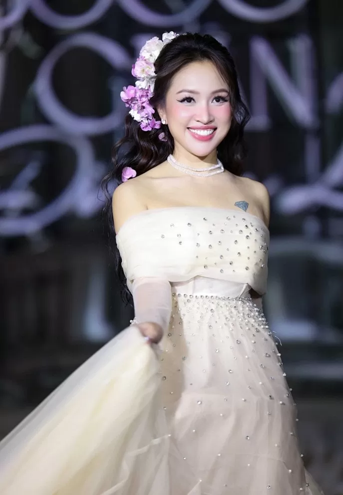 Sao Việt Sao Việt