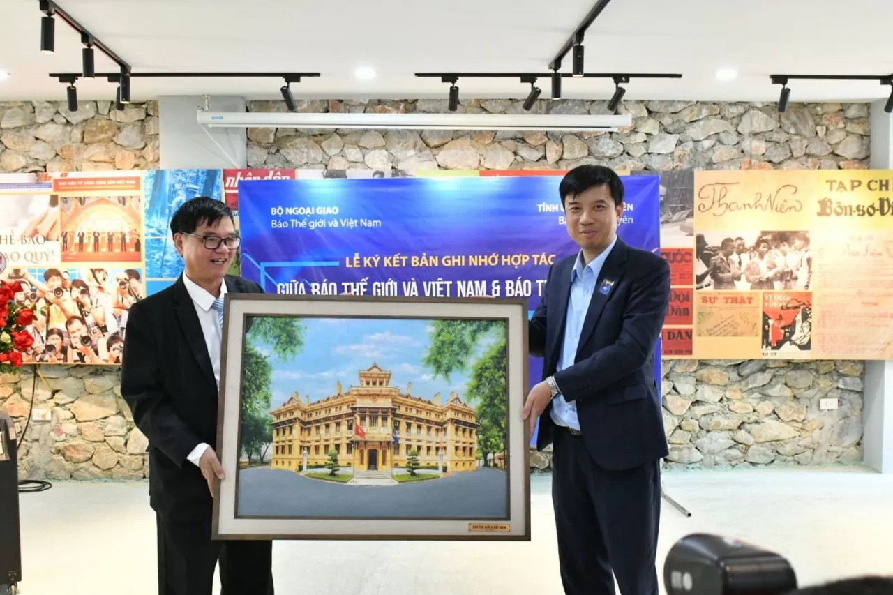 Báo Thế giới và Việt Nam ký thỏa thuận hợp tác với Báo Thái Nguyên Báo Thế giới và Việt Nam ký thỏa thuận hợp tác với Báo Thái Nguyên
