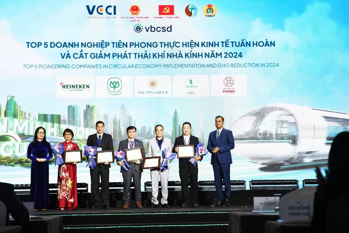CSI 2024: Vinh danh 100 doanh nghiệp bền vững tại Việt Nam CSI 2024 vinh danh 100 doanh nghiệp bền vững tại Việt Nam
