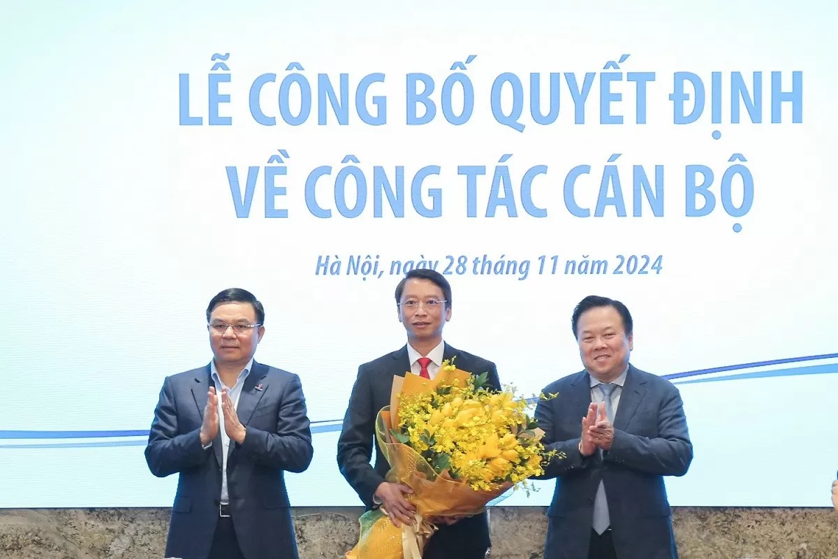 Ủy ban Quản lý vốn Nhà nước công bố quyết định bổ nhiệm Thành viên HĐTV PetroVietnam Ủy ban Quản lý vốn Nhà nước công bố quyết định bổ nhiệm Thành viên HĐTV PetroVietnam
