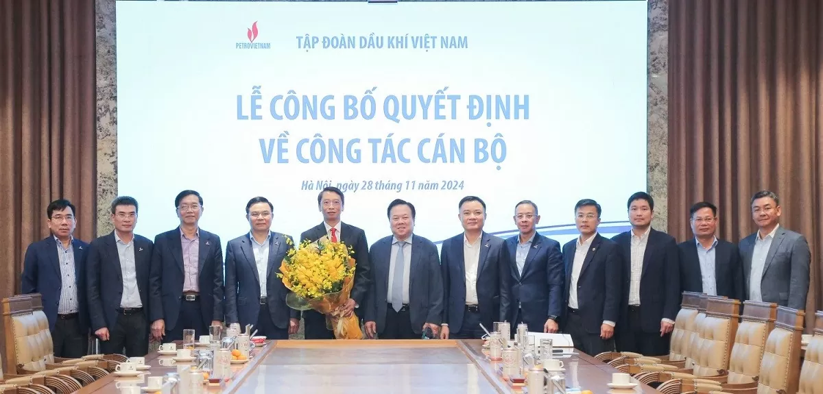 Ủy ban Quản lý vốn Nhà nước công bố quyết định bổ nhiệm Thành viên HĐTV PetroVietnam Ủy ban Quản lý vốn Nhà nước công bố quyết định bổ nhiệm Thành viên HĐTV PetroVietnam